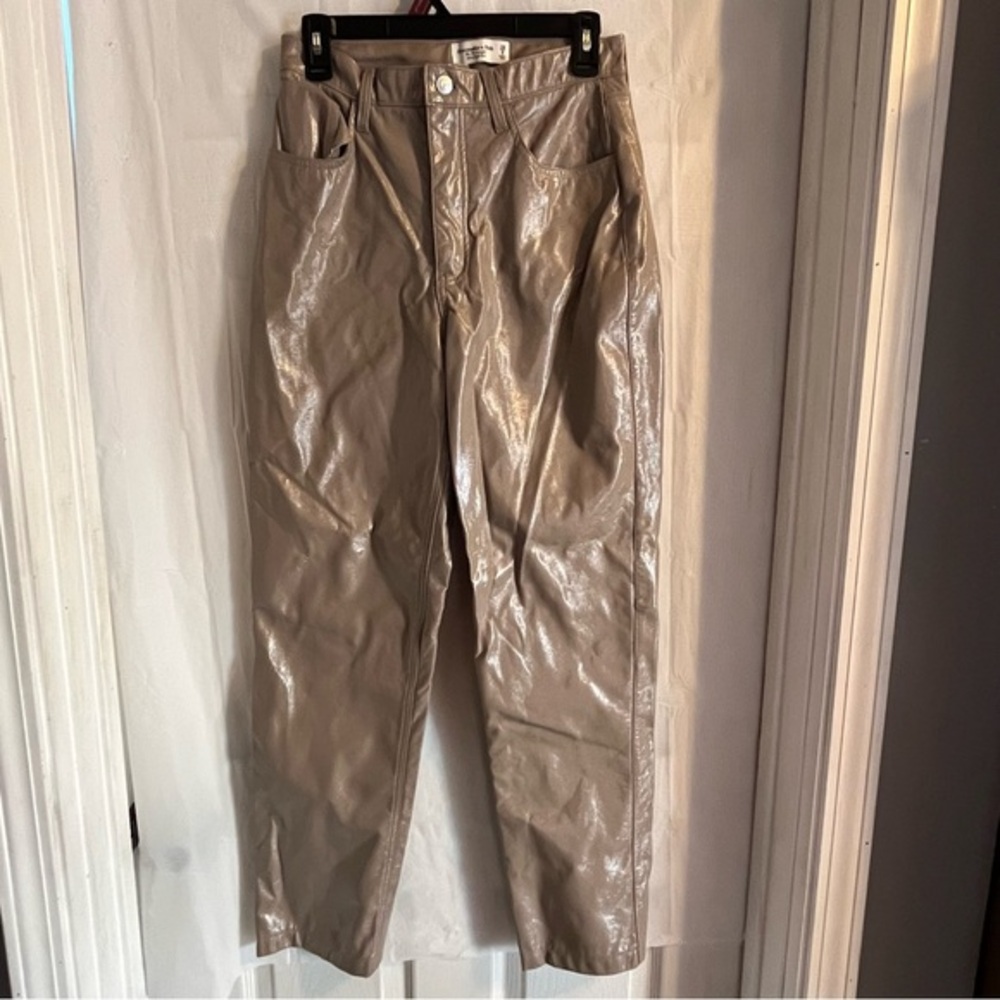 Abercrombie and Fitch The 90s Straight Ultra High Rise Pants Sz 28/6 Curve Love
